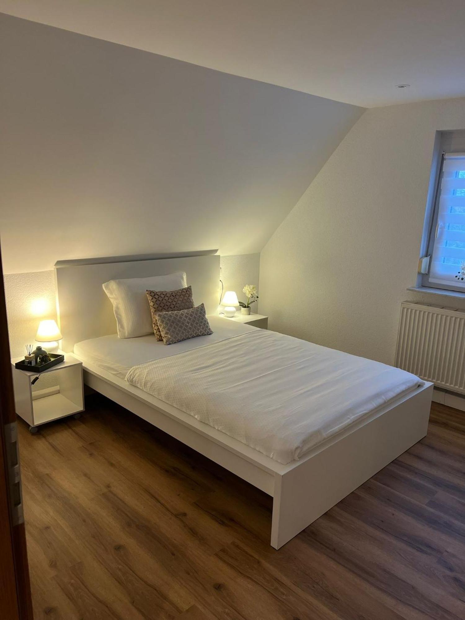 Apartment Ferienwohnung Eislingen *